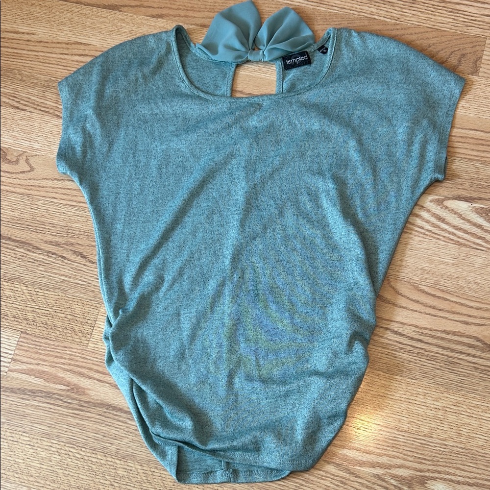 Knit Sage Green Short-Sleeve Top with Bow Back Sz S